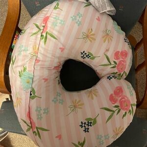 Boppy pillow
